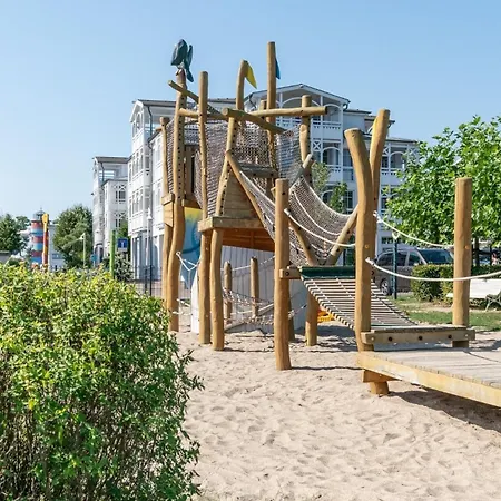 702, Seepark * Зеллин